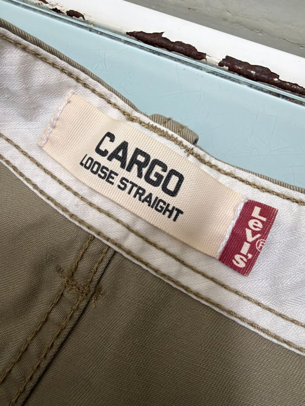 Vintage Levis Cargo Pants Mens 38x32 Beige Y2K Loose Baggy Wide Leg Skater - Picture 4 of 12